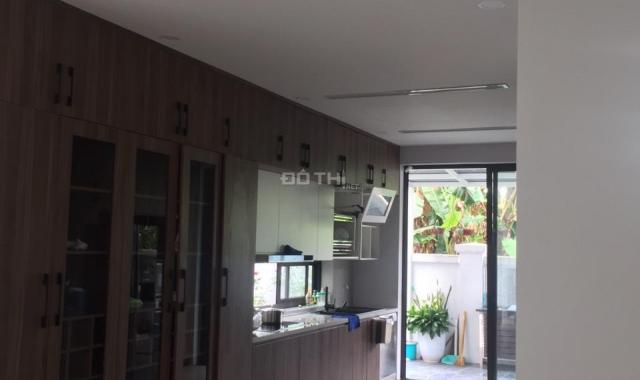 Bán nhanh nhà BT diện tích 270m2 khu ĐTM Dương Nội: 0902018983