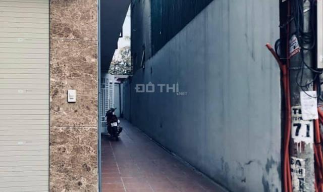 Bán nhà PL Bát Khối, Long Biên, 37m2, MT 4m, 5T mới xây, 3 thoáng, ô tô vào nhà. Giá chỉ 3.9 tỷ