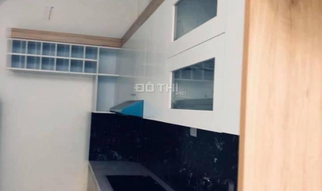 Bán nhà PL Bát Khối, Long Biên, 37m2, MT 4m, 5T mới xây, 3 thoáng, ô tô vào nhà. Giá chỉ 3.9 tỷ
