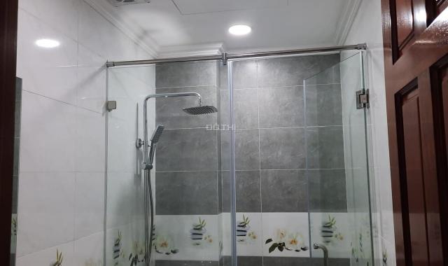 Bán gấp nhà lô khu Ngô Thì Nhậm, 50m2x5T đường 12m KD 6 tỷ. LH: 0848220117