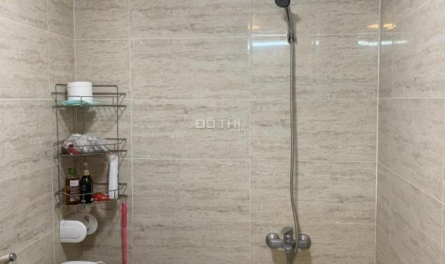 Chính chủ cho thuê CHCC số 4 Chính Kinh, Thượng Đình, Thanh Xuân, 3 PN full đồ 100m2, giá 12tr/th