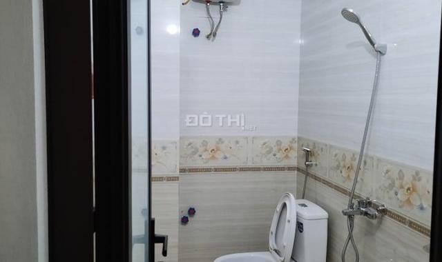 Bán nhà Việt Hưng 63m2, gara, KD đỉnh, giá sốc 6,25 tỷ