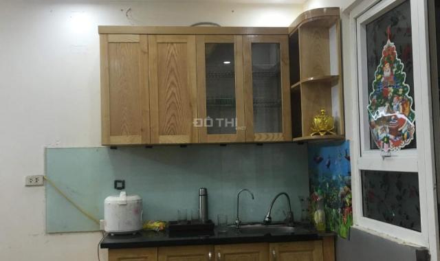 Chính chủ cần bán gấp căn hộ 82m2, giá 1.15 tỷ. LH 0982151523