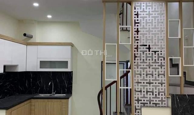 Cần bán nhà mới xây Hoàng Mai, 40m2, 5 tầng, 4PN, ngõ ô tô, KD tốt, giá chỉ 3.2tỷ