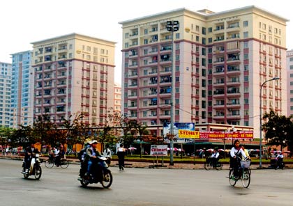 Chính chủ cần bán gấp căn hộ CC CT1B ở khu đô thị mới Văn Quán dt 69m2. LH Ms Tuyết: 0983121878