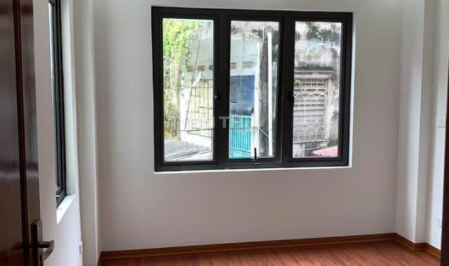 Nhà 4 tầng * 40m2 - Gần UBND, ngã 3 Ba La, ô tô đỗ gần, 0923885886