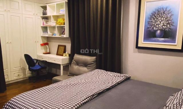 Cho thuê CHCC Discovery Complex 302 Cầu Giấy. DT 98m2, 2PN, 2WC, full đồ đẹp giá 15 tr/th