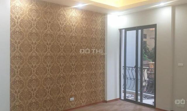 Bán nhà Quận Hai Bà Trưng 35m2 x 6 tầng, giá 2.9 tỷ, liên hệ: 0977367789