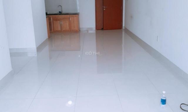 Cho thuê CHCC Tara, Q8, 2PN, 2WC, view đẹp, nhà trống, giá thuê 8.5 tr/th. LH: 0906735933