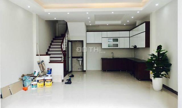 Chính chủ bán nhà riêng Hòe Thị, Xuân Phương, 32m2 * 4 tầng, nhà xây mới giá 1,95 tỷ, 0983739226