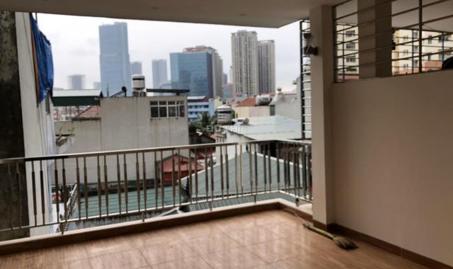 Cần tiền bán gấp nhà phố Trần Duy Hưng 5 tầng mới