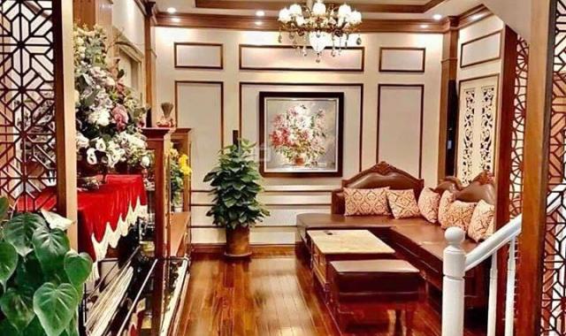 Bán gấp nhà Nguyễn Công Trứ, nội thất hoàng gia, 70m2x4T, 4,8 tỷ