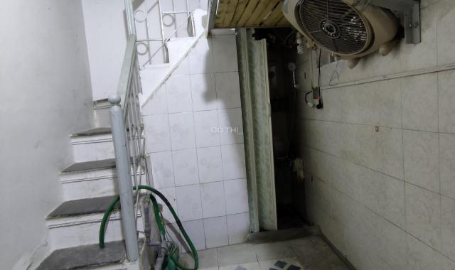 Bán nhà nhỏ xinh 12m2 x 3T mặt ngõ Trần Khát Chân - Nguyễn Khoái, giá 900tr