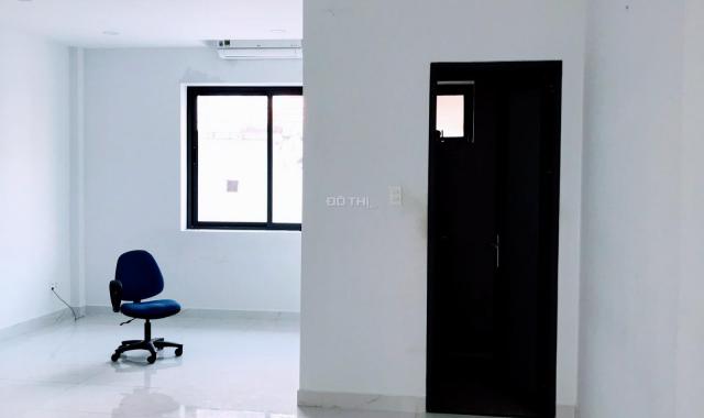 Cho thuê mặt bằng văn phòng 25m2, giá 5 triệu/th, có sẵn máy lạnh trong KDC Vạn Phúc