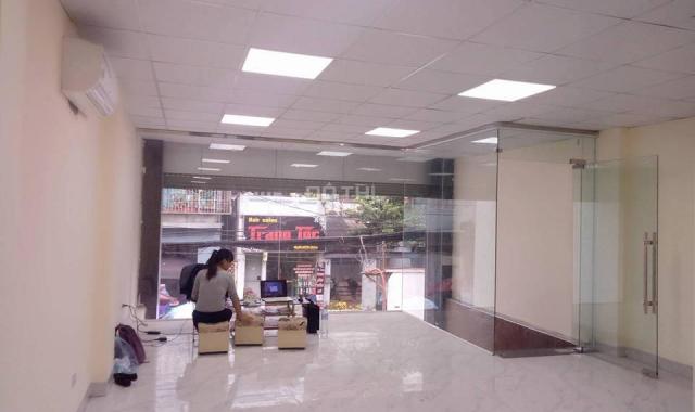 Giảm giá 30 - 50% Cửa hàng MBKD tại đường Hoàng Văn Thái, diện tích 80m2 mặt tiền 6m giá 16 triệu