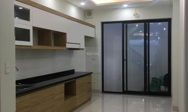 Bán nhà mặt ngõ 530 Thụy Khuê, Tây Hồ, DT 50m2 x 5 tầng, mặt ngõ KD được, giá 5,5 tỷ