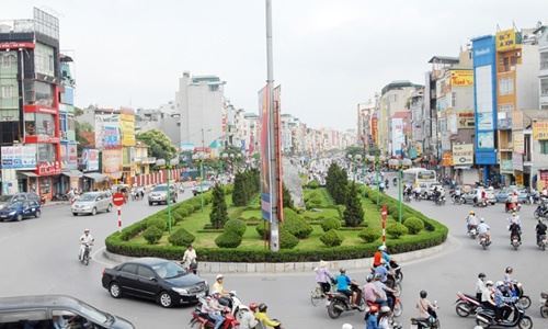 Bán nhà Nguyễn Văn Huyên kéo dài, DT rộng, ô tô đỗ cửa, kinh doanh văn phòng