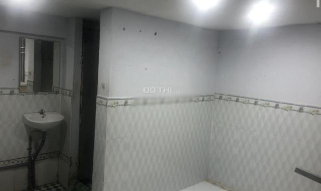 Cho thuê phòng trọ mới có gác nhà mặt tiền 15B Đường 51 P Bình Thuận, Q7, giá 3tr/tháng