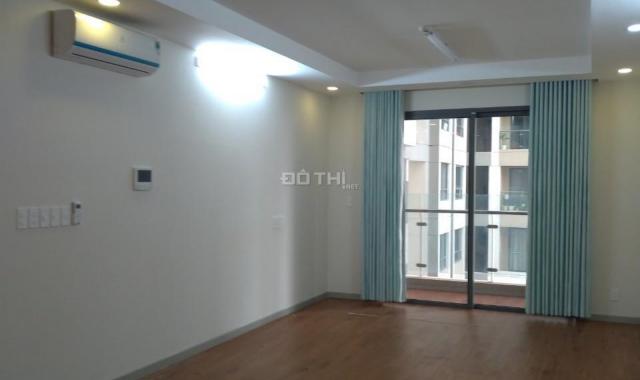 Bán gấp chung cư Gold View 1PN 50m2 giá 3,15 tỷ (bao hết thuế/ phí), LH: 0938231076