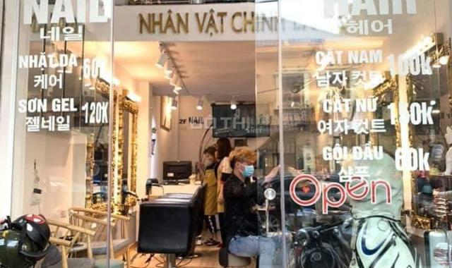 Bán nhà mặt phố Nguyễn Trãi, vỉa hè rộng, QH ổn định, tầm tiền hiếm MT rộng giá 8.6 tỷ