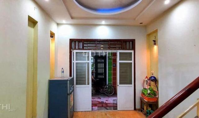 Nhà Định Công Thượng giá rẻ bất ngờ tặng toàn bộ nội thất cho ai nhanh tay 40m2, 2.95 tỷ