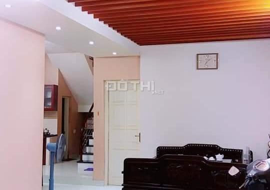 Bán rẻ nhà Lê Thanh Nghị, 133m2, ô tô tránh, kinh doanh sầm uất, giá 12.5 tỷ