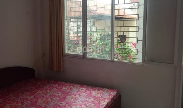 Cực hiếm, nhà Thanh Xuân 62m2, 3,2 tỷ, 5 phòng ngủ, ô tô đỗ cổng LH 0915996388