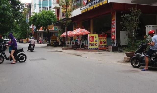 Văn Phú - Hà Đông - ngõ thông, 5m ô tô đỗ cửa - nhà đẹp ở ngay