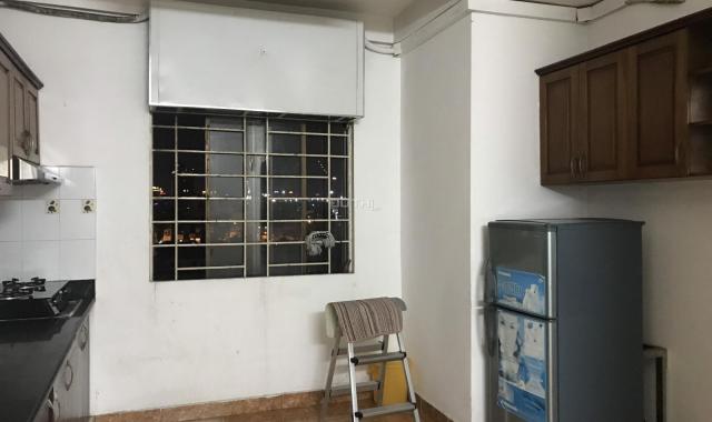 Cho thuê CHCC H1, Hoàng Diệu, Quận 4, 69m2, 2PN, NT đầy đủ, nhà đẹp, giá 9tr/th. LH: 0906735933