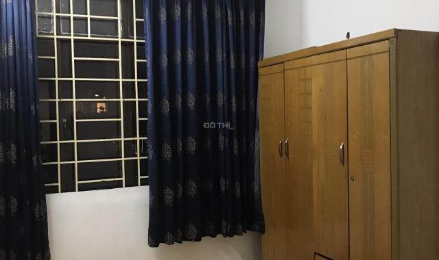 Cho thuê CHCC H1, Hoàng Diệu, Quận 4, 69m2, 2PN, NT đầy đủ, nhà đẹp, giá 9tr/th. LH: 0906735933