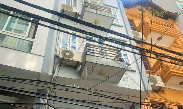 Bán nhà mặt ngõ kinh doanh Đống Đa 45m2 * 5 tầng, mặt tiền 4,2 mét, giá 6,8 tỷ