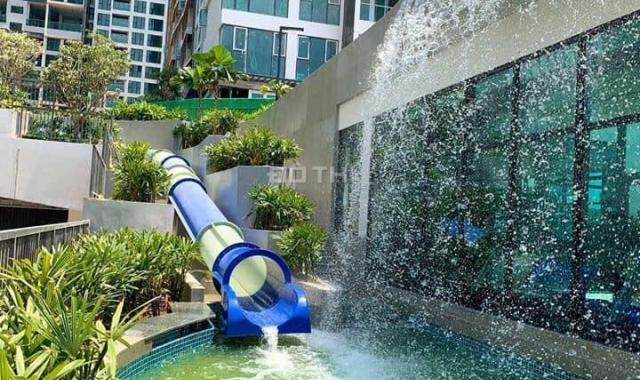 Bán căn Sky Mansion view trực diện hồ bơi cực đẹp giá chỉ 15.5 tỷ. Liên hệ 0902721759