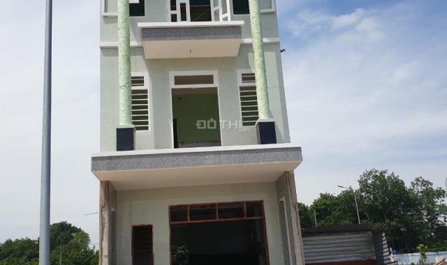 Căn nhà 1 trệt - 2 lầu mới xây khu nhà ở Vĩnh Tân - ngay Vsip 2 mở rộng