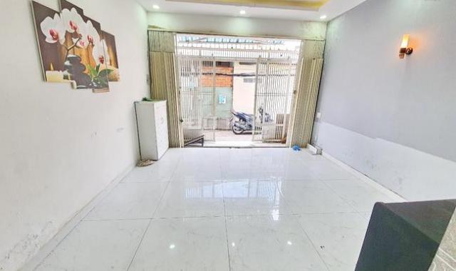 Bán nhà 1 lầu đẹp hẻm 257 đường Nguyễn Thị Thập, Quận 7