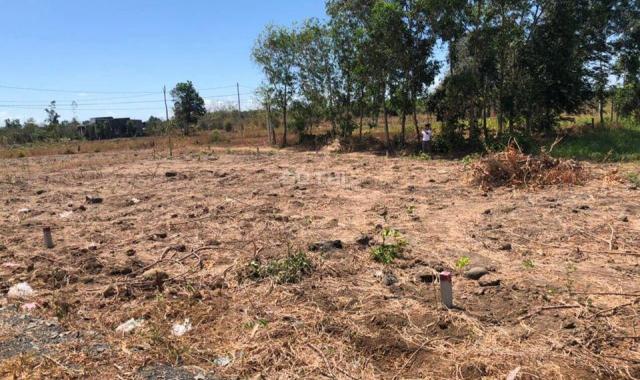 Chủ giảm giá bán lô đất mặt tiền đường Nguyễn Huệ gần khu công nghiệp huyện Đất Đỏ