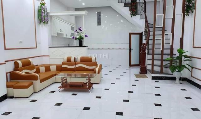 Bán nhà phố đẹp Hồng Mai, ô tô đỗ cửa, Hai Bà Trưng 82m2, 5T, chỉ 5.5 tỷ, LH 0966164085