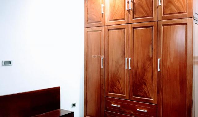 Cho thuê nhà nguyên căn full nội thất cơ bản 3 tầng trong KDC Vạn Phúc, Thủ Đức