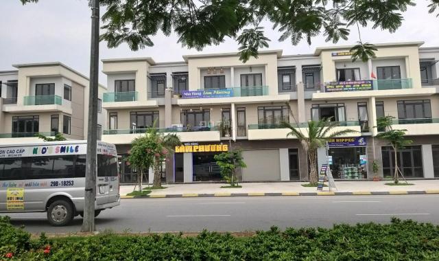 Cho chuyên gia thuê nhà 4 phòng ngủ full nội thất đẹp VSIP Từ Sơn 20 triệu/th, 0966228003