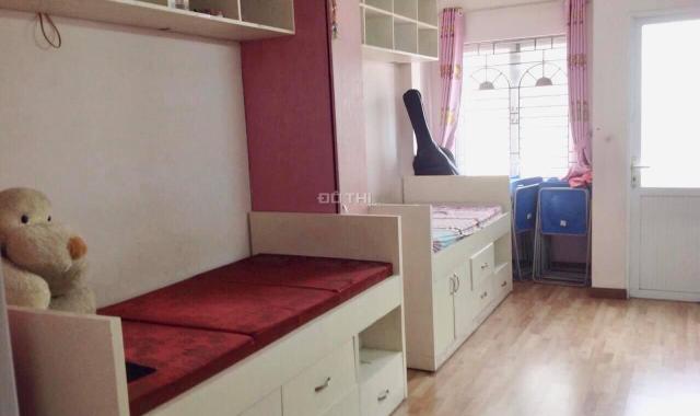 Nhà Thanh Nhàn 30m2, 5 tầng kinh doanh siêu đỉnh 3.1 tỷ. LH: 0868930188