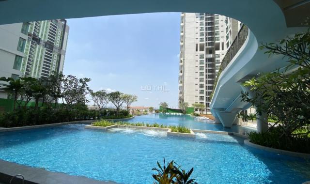Bán căn Sky Mansion view trực diện hồ bơi cực đẹp giá chỉ 15.5 tỷ, liên hệ 0902721759