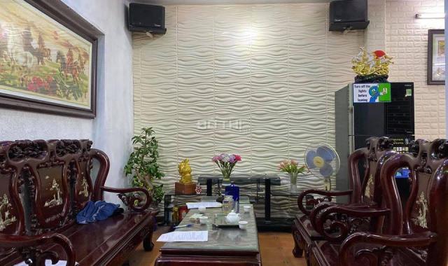 Bán gấp giá hiếm nhà Hồng Mai: 30m2, 5 tầng, lô góc kinh doanh tốt, nhỉnh 3 tỷ. LH: 0943390960