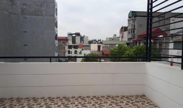 Bán nhà 32m2 x 5T ~ 2.95 tỷ, cạnh FLC Tower Quang Trung. LH: 0982693883