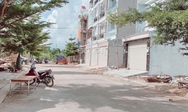 Bán lô đất mặt tiền đường 12m 1806 Huỳnh Tấn Phát, Nhà Bè