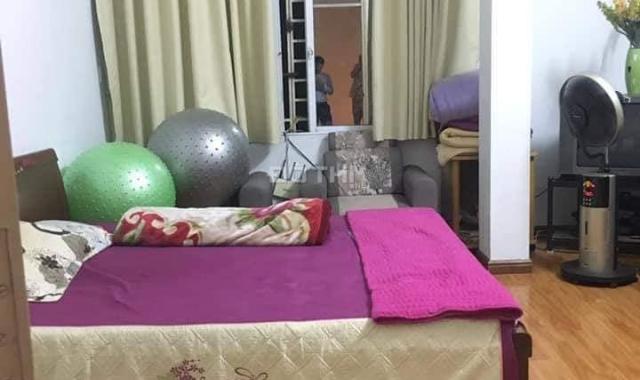 Bán nhà phố Tây Sơn kinh doanh salon, spa, 4 tầng ở ngay, giá 3.5 tỷ