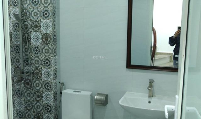 Hiếm nhà Tây Sơn 5 tầng, 38m2, giá chỉ 3,7 tỷ