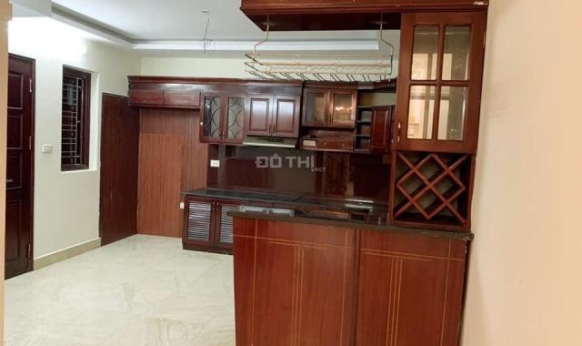 Bán nhà Trần Khát Chân 66m2, 5T, nhà đẹp ở vip 7 tỷ 5 hơn, 0915528313