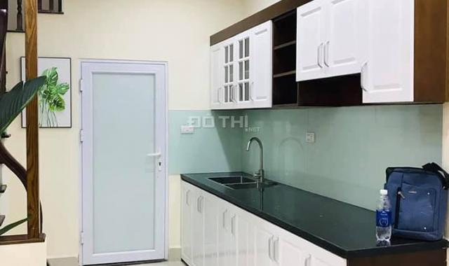 Bán nhà phố Lý Sơn ô tô đỗ 52m2, 4T, MT 5m, 2.95 tỷ