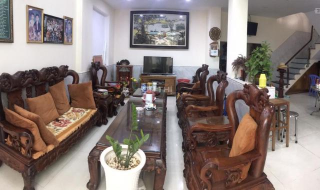 Cho thuê mặt bằng văn phòng 50m2 có sân để xe tại 162/1 Nguyễn Thái Sơn, P4, Q Gò Vấp