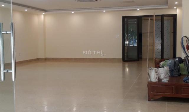 Cho thuê nhà mới xây chưa sử dụng MP Trần Cung, Nghĩa Đô, 70m2*6T 1 tum, 42 tr/th, LH 0968120493