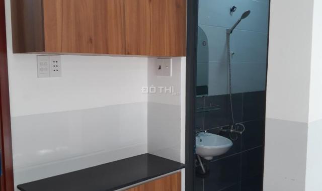 Chính chủ bán nhà 6 tầng đường Âu Dương Lân, phường 3, quận 8. DT: 4,5mx20m (NH 4,7m), giá: 9 tỷ